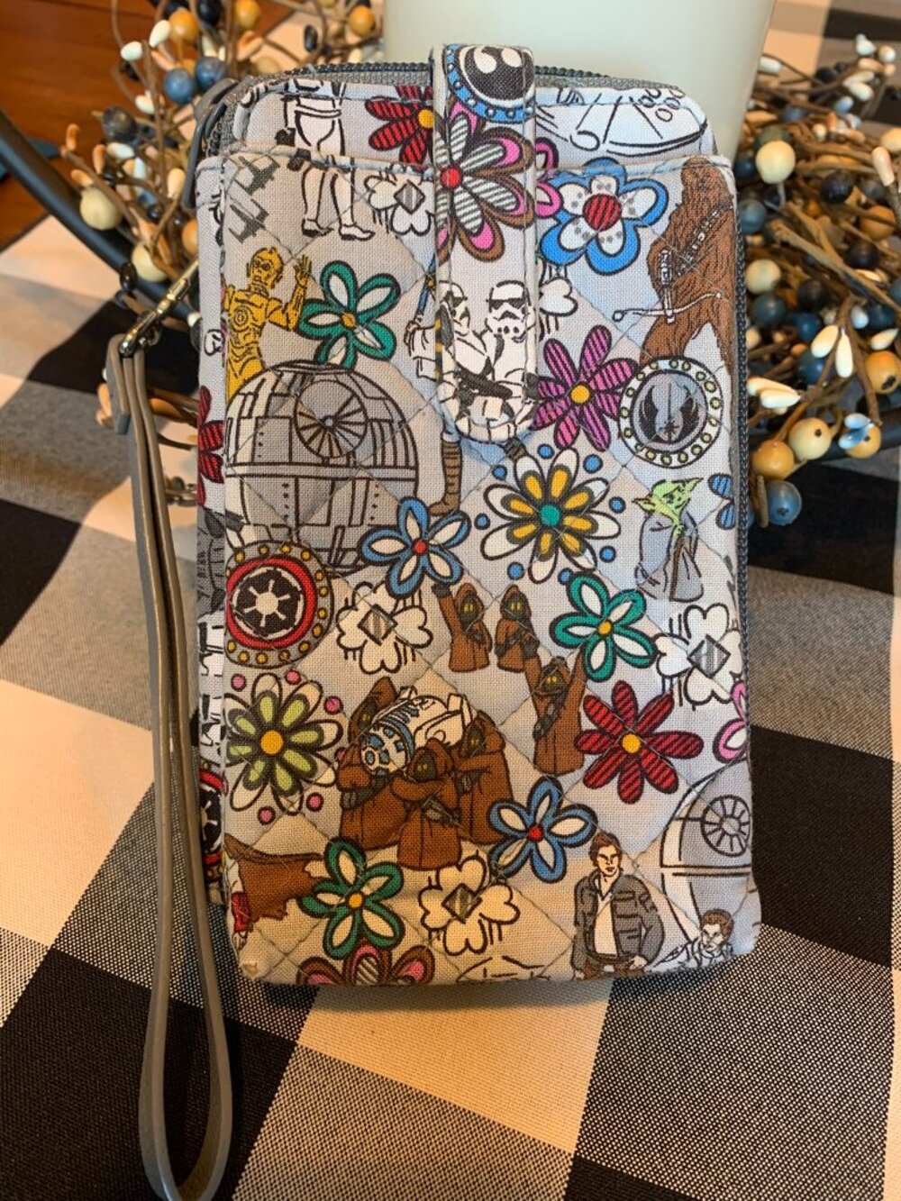 Vera Bradley Star Wars Far Far Away RFID Smartphone Wristlet light vs dark